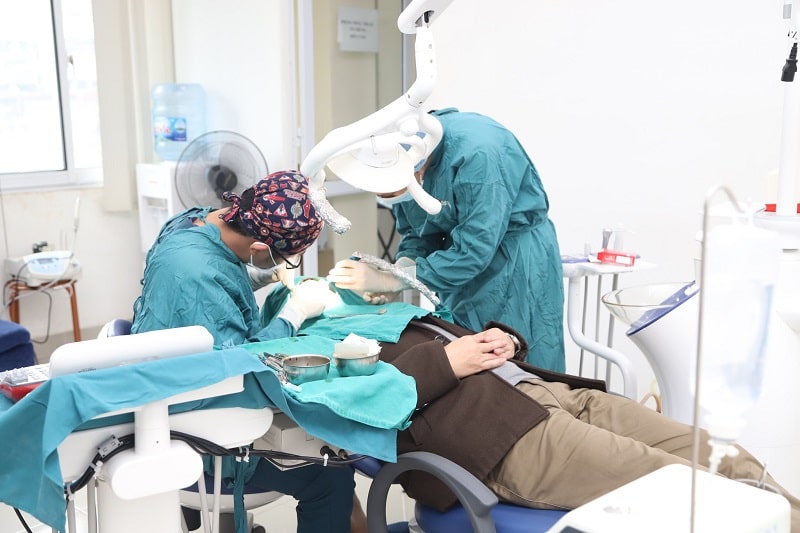 Bác sĩ nha khoa Hanseoul