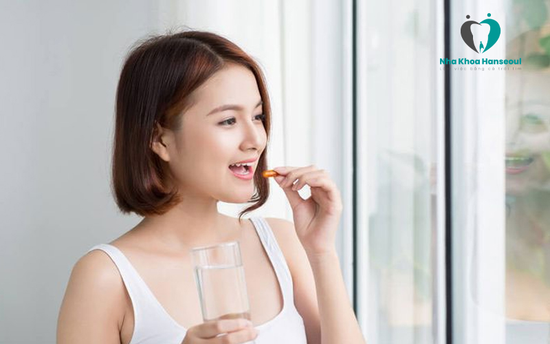 Uống thuốc theo đơn khi có triệu chứng