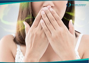 Trồng răng implant có bị hôi miệng không? Cách xử lý hiệu quả