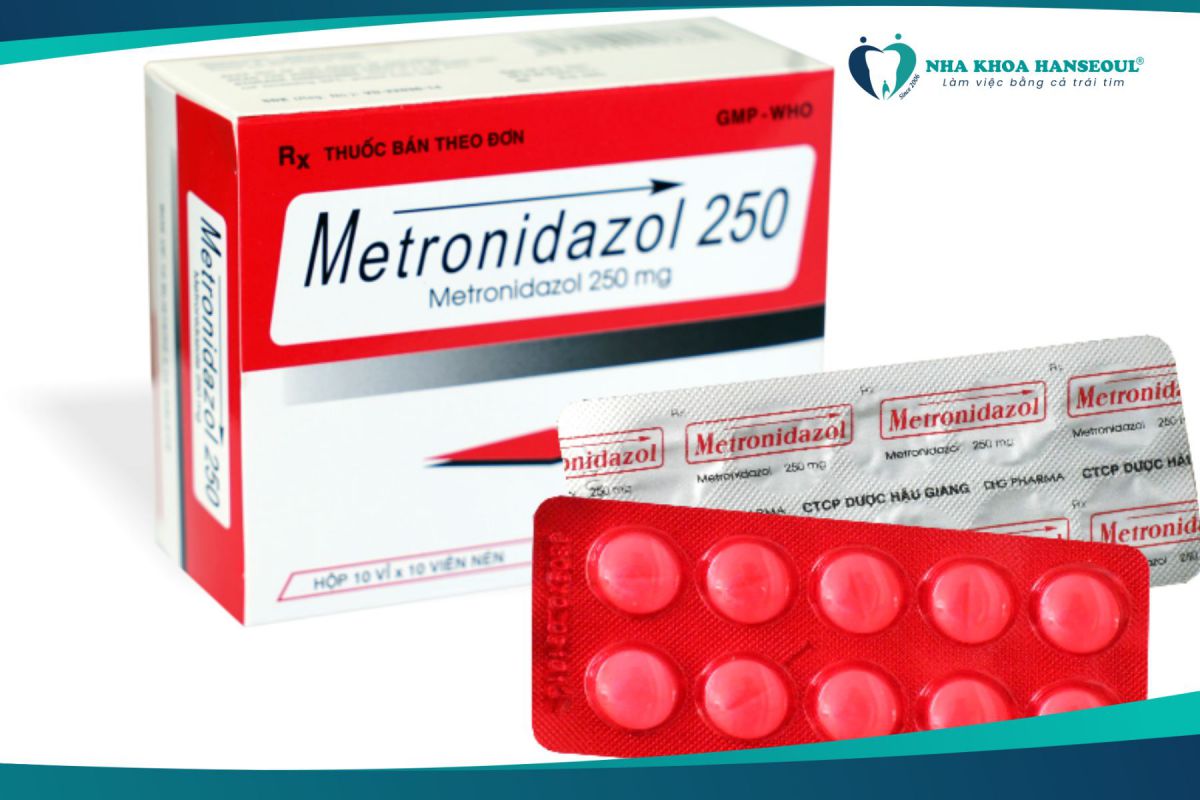 Thuốc kháng sinh Metronidazole