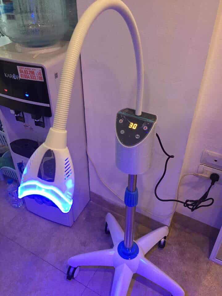 Máy tẩy trắng răng Laser Whitening Máy tẩy trắng răng Laser Whitening